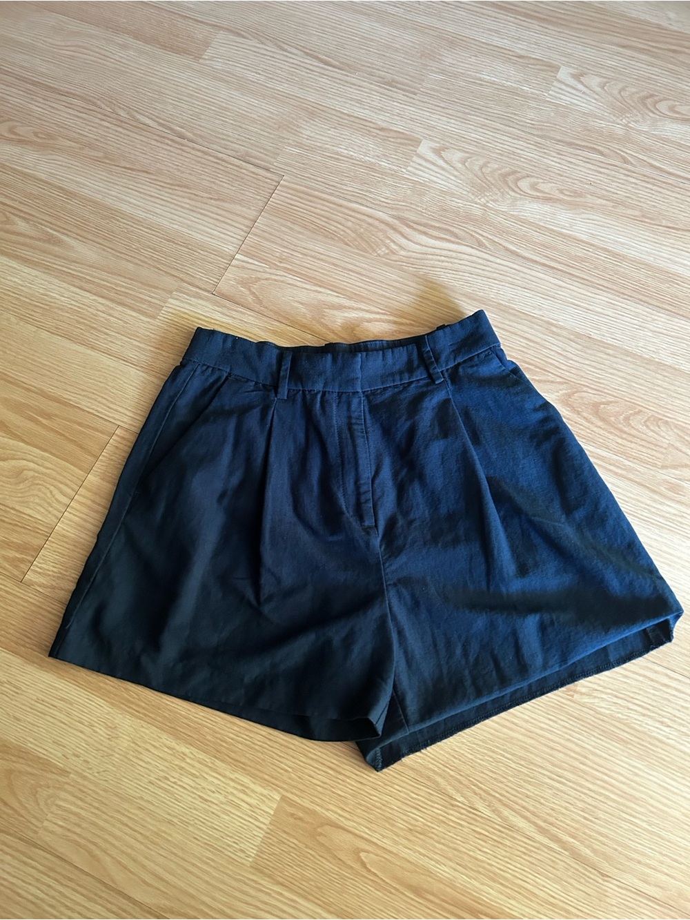 H&M Navy Linen Blend Casual Dress Shorts Size 6 Flaws